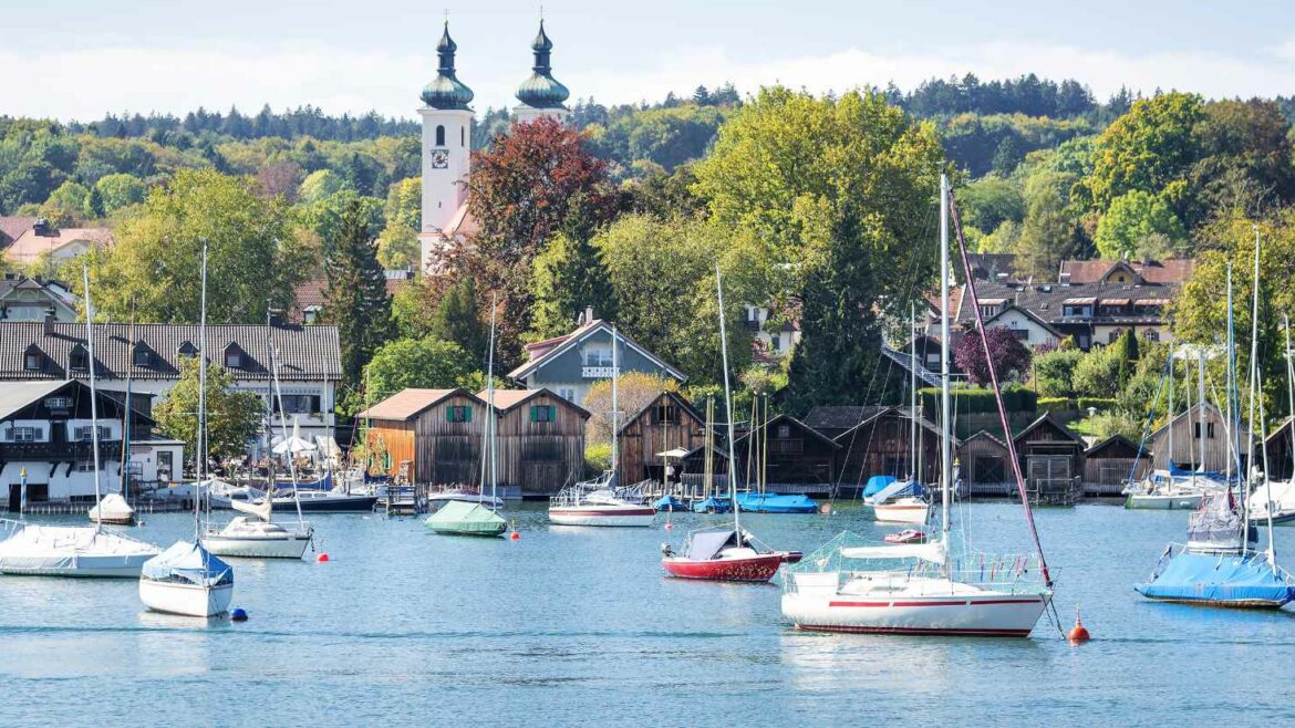 Tutzing vom See aus gesehen